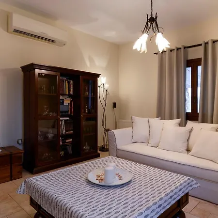 Zoe & Zen Collection Apartment