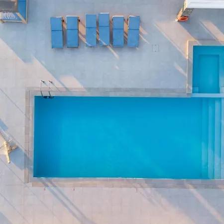 Zoe & Zen Collection *