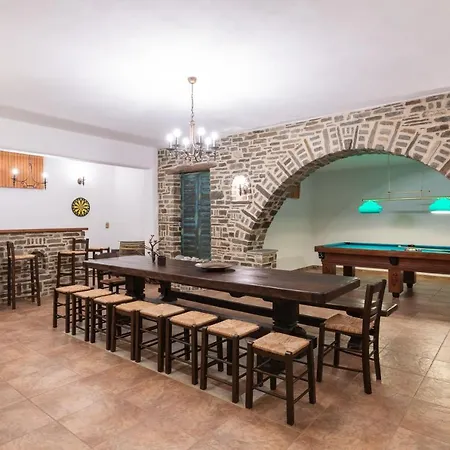 Zoe & Zen Collection * פארוס