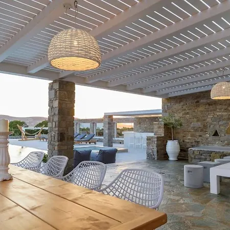 Zoe & Zen Collection * Kampos (Antiparos)