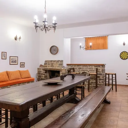 דירה Zoe & Zen Collection פארוס