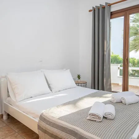 Zoe & Zen Collection דירה *