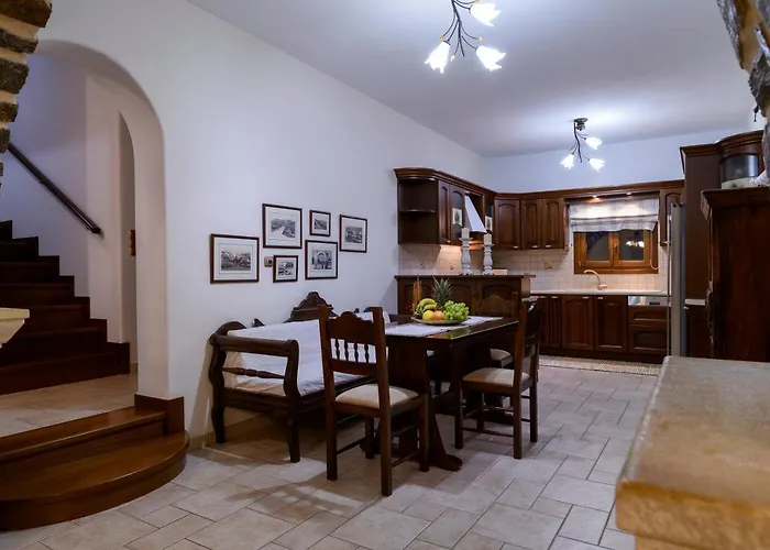 Zoe & Zen Collection Parikia (Paros)