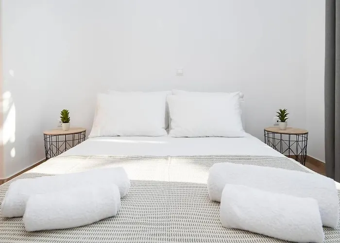 Zoe & Zen Collection * Parikia (Paros)